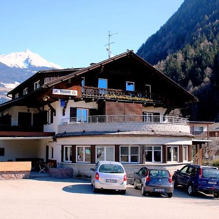 Gasthof Residence Brugghof & Erlhof Campo Tures Luaran gambar