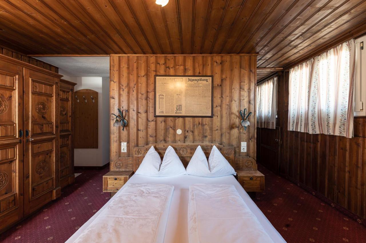Gasthof Residence Brugghof & Erlhof Campo Tures Luaran gambar
