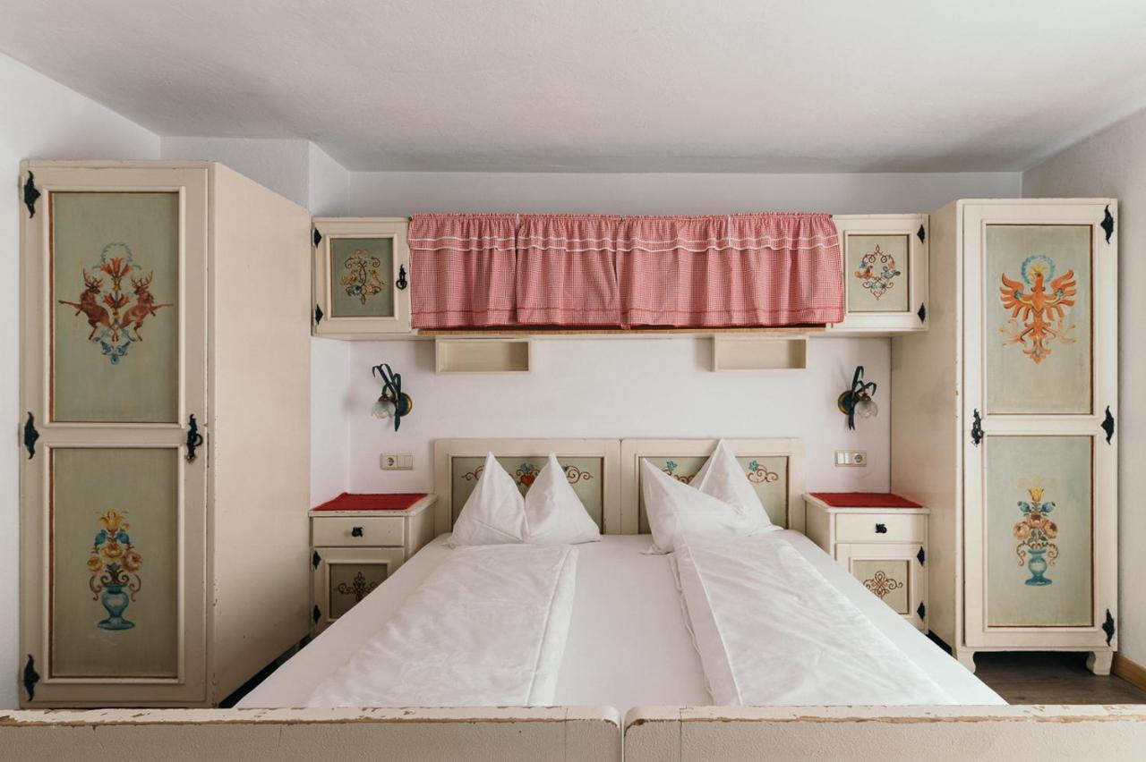 Gasthof Residence Brugghof & Erlhof Campo Tures Luaran gambar